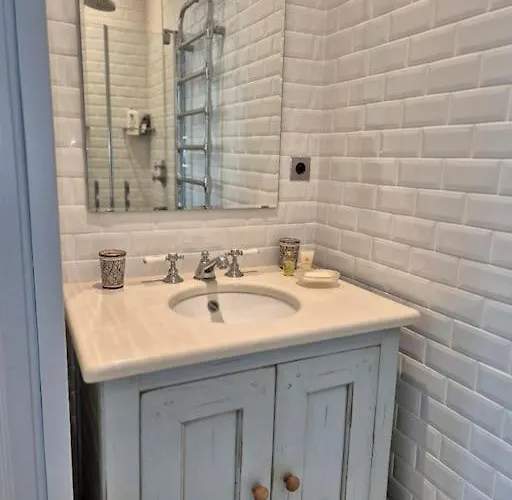 Апартаменты La Maison Blanche